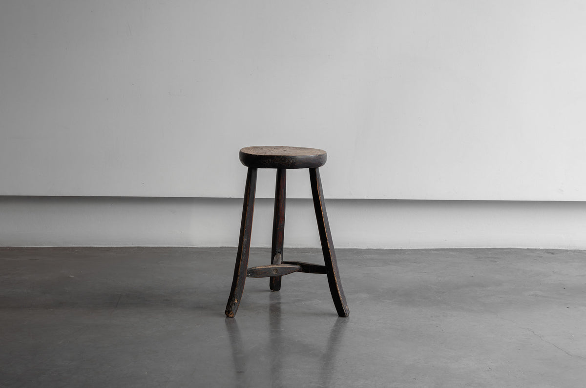 Taburetes en madera de Olmo