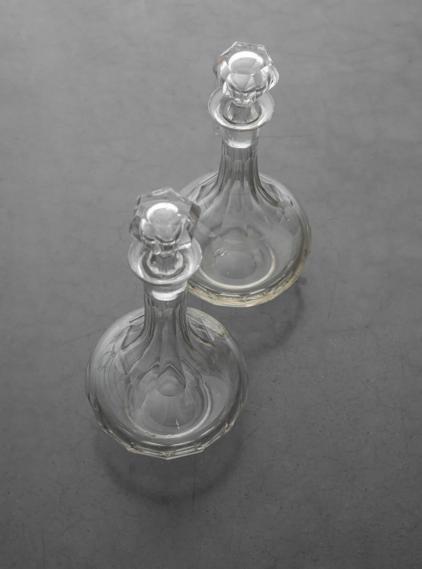 BOTELLAS DE CRISTAL TALLADO