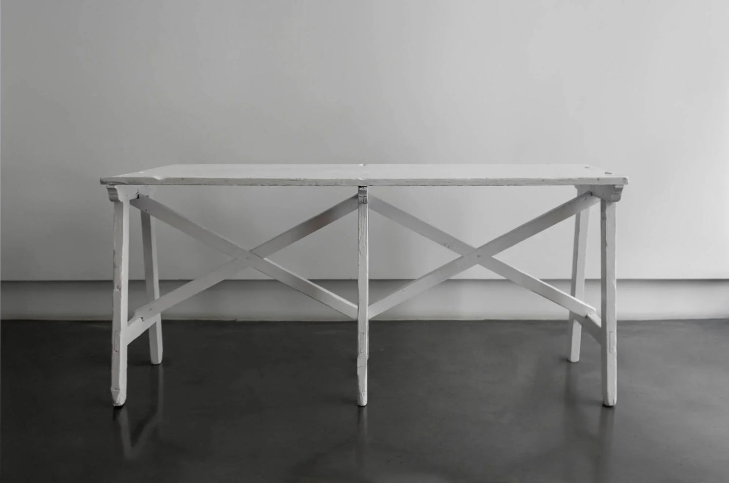 WHITE LACQUERED ANDALUSIAN CONSOLE