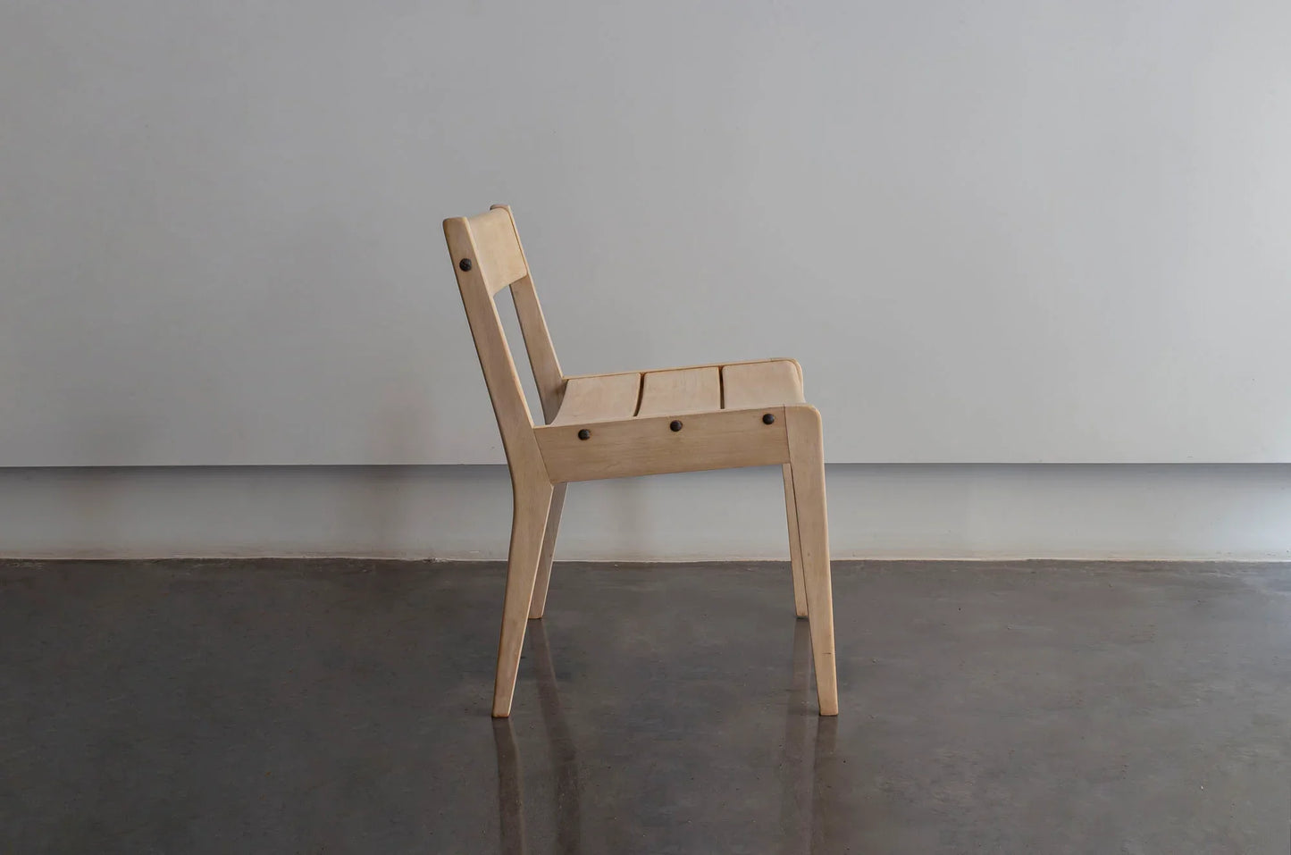 SILLA BAJA