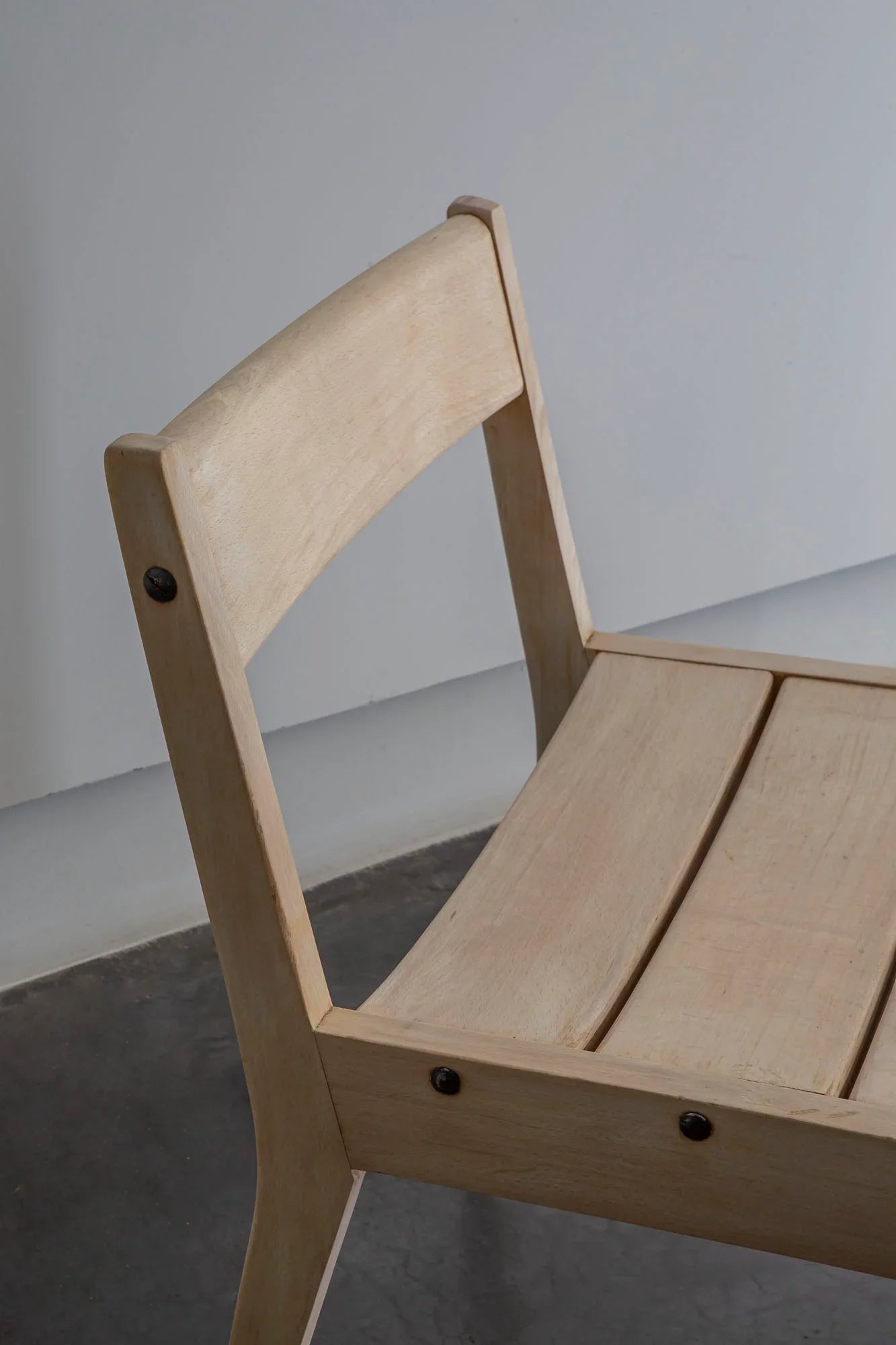 SILLA BAJA