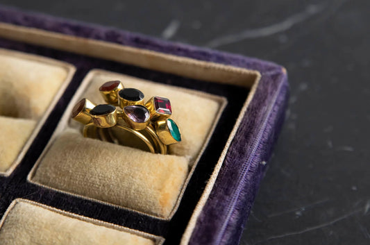 RING 7 STONES