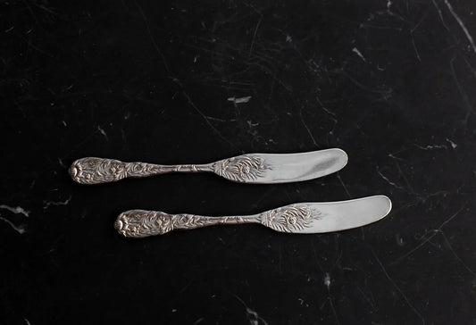 BUTTER KNIVES